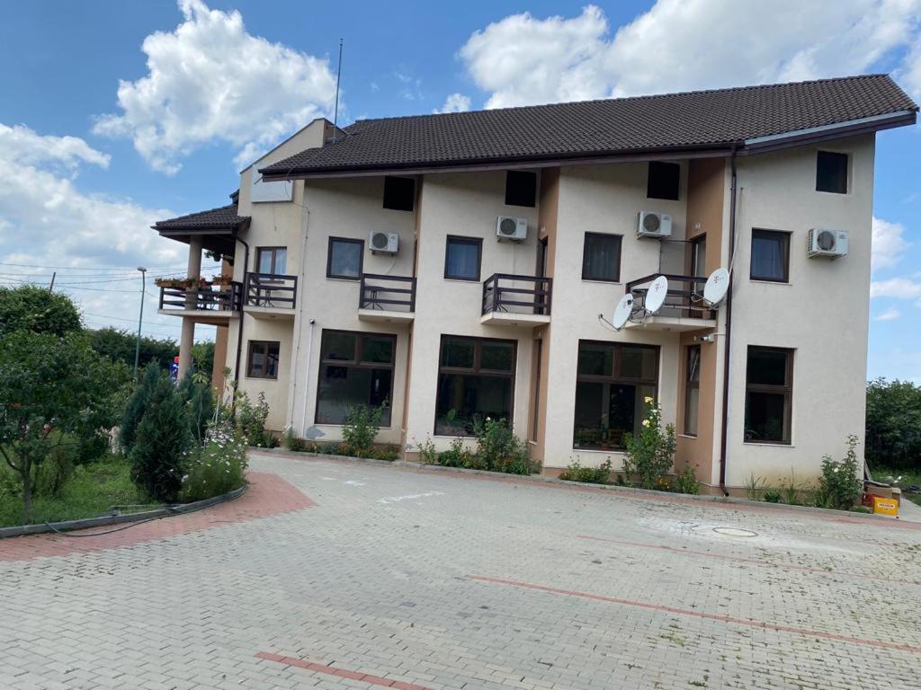 Pensiunea Casa Soarelui Simian Екстер'єр фото